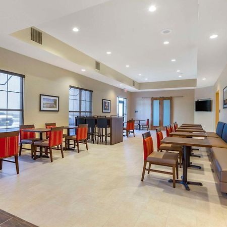 Comfort Suites Albuquerque Airport Exterior foto